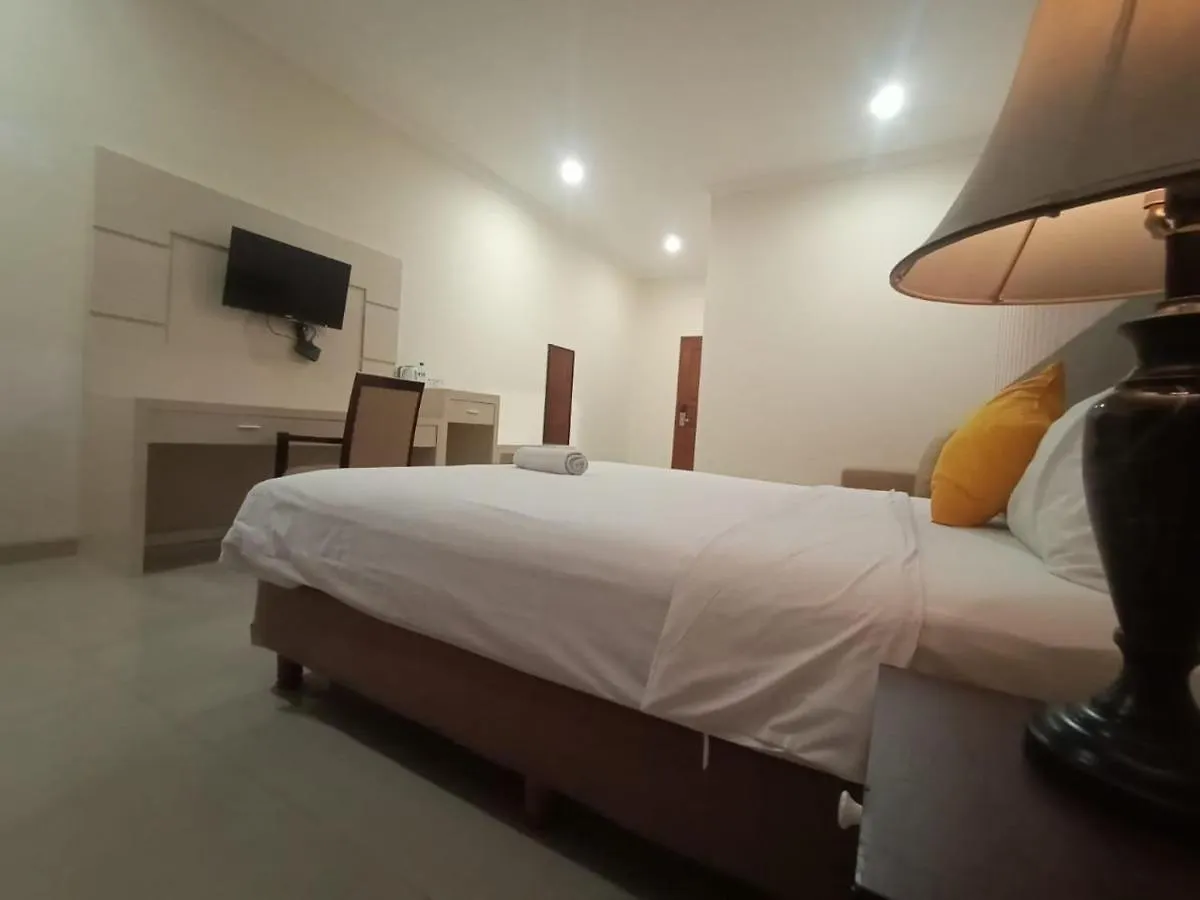 Oyo 90473 Gowin Hotel Kuta  2*, Kuta (Bali)